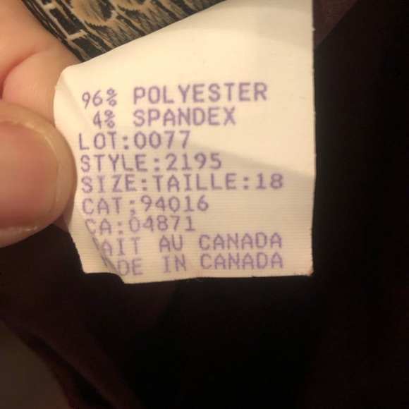 Vintage 90s burgundy Maxi Dress by Jessica. Size 18 - long spit up front- used - Picture 6 of 7